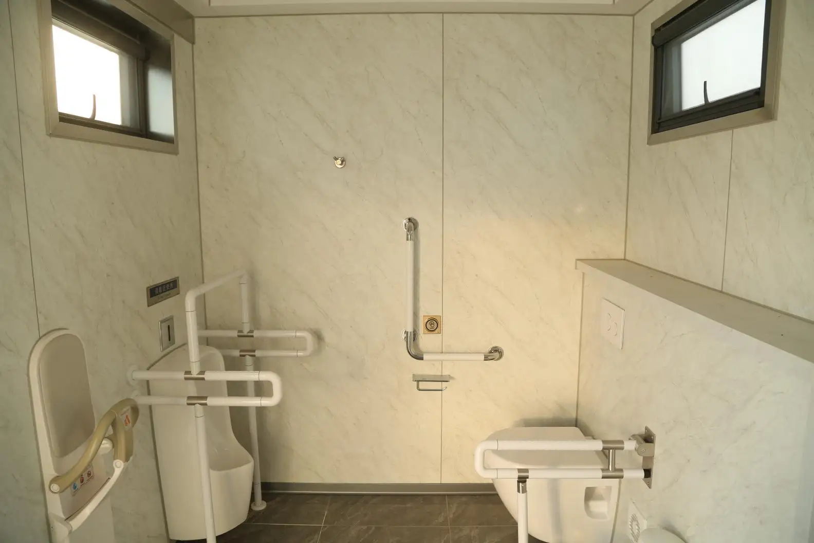 Cabin-Type Public Restroom