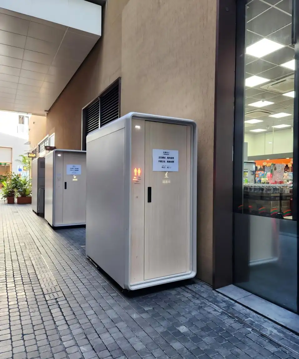 Prefabricated Kiosk-Style Public Toilet